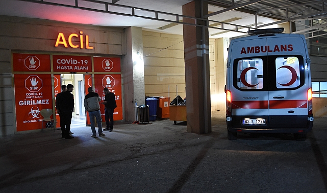 Siverek'te park halindeki römorka çarptı! 1 ölü