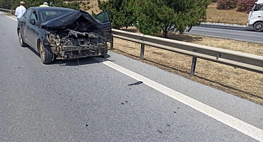 Tarsus'ta otomobil kaza yaptı