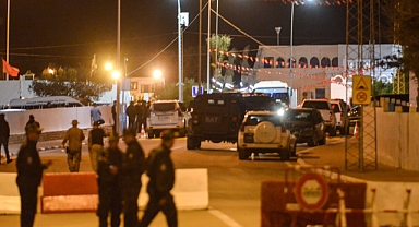 Tunus’ta silahlı saldırı: 4 ölü