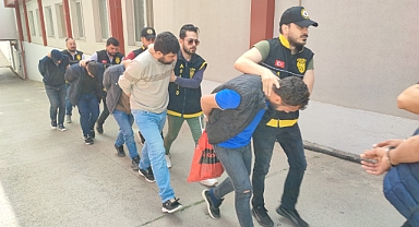 Urfa merkezli 5 ilde otomobil çetesine operasyon!