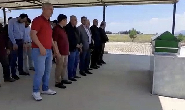 Yeğeni tarafından öldürülen 2 çocuk annesi defnedildi