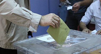 Yurt dışında 1 milyon 763 bin 361 seçmen oy kullandı