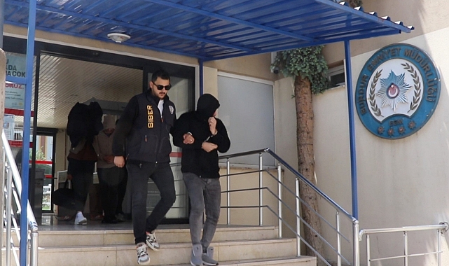9 ilde eş zamanlı dolandırıcılık operasyonu; 7 tutuklama