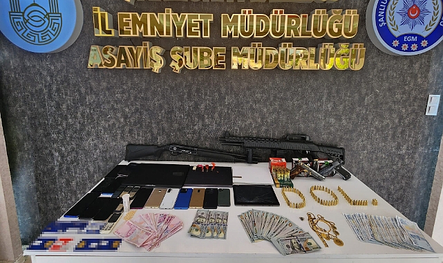 Akçakale'de telefon dolandırıcılığı operasyonu: 5 gözaltı