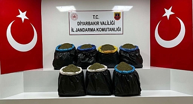 Diyarbakır'da kilolarca esrar ele geçirildi