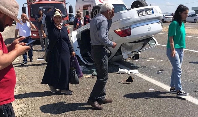 Diyarbakır’da otomobil takla attı: 1 ölü, 4 yaralı
