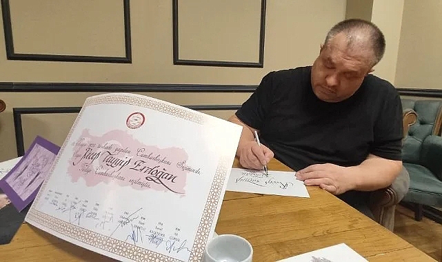 Erdoğan'ın mazbatalarındaki imzanın sahibi bakın ne dedi?
