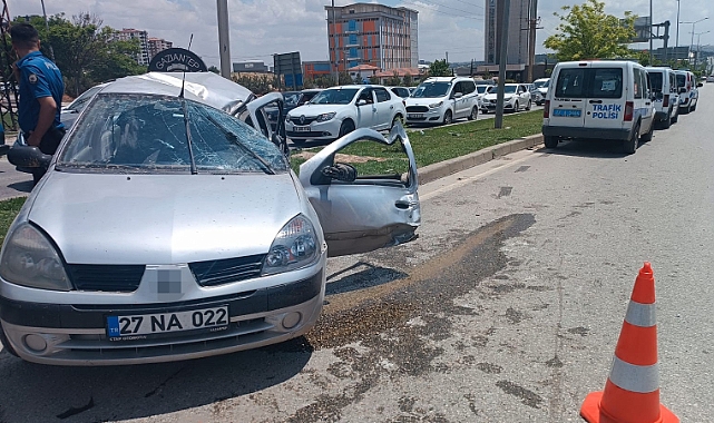 Gaziantep'te otomobil takla attı