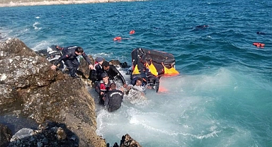 'Göçmenlerin denizde ölmesi normal, milyarderlerin denizde ölmesi trajedi'