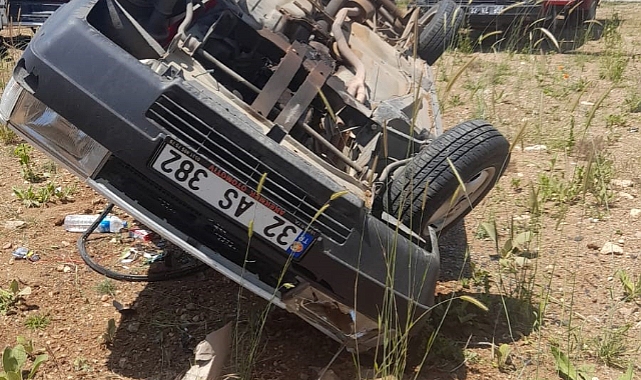 Isparta’da otomobil takla attı: 2 yaralı