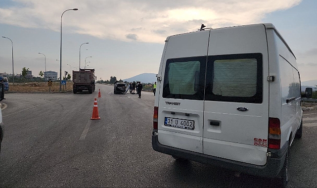 Kazada otomobil ters döndü: 1 ölü, 3 yaralı