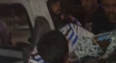 Kontrolden çıkan araç ağaca çarptı: 7 yaralı