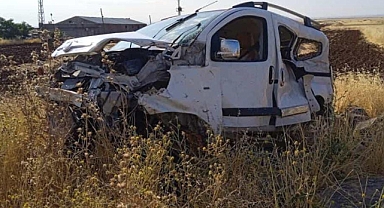 Kontrolden çıkan hafif ticari araçta takla attı: 1 yaralı