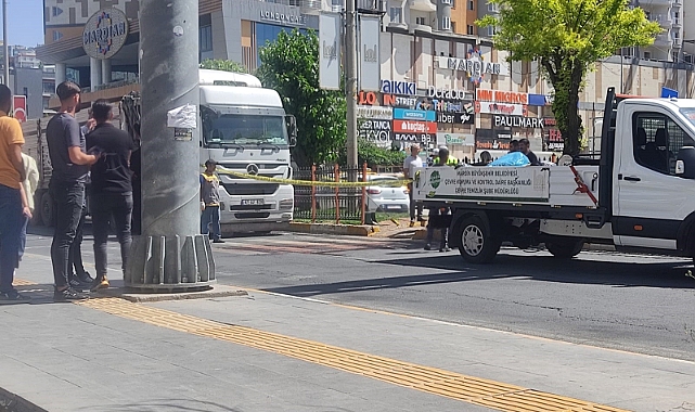 Mardin'de tır yayaya çarptı