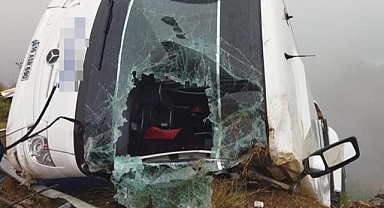 Mersin'de yolcu otobüsü uçuruma devrildi