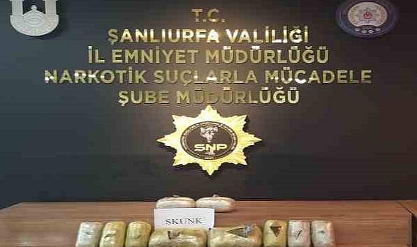 Şanlıurfa'da bir araçtan 7 kilo uyuşturucu çıktı