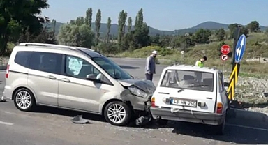 Tavşanlı’da trafik kazası: 5 yaralı