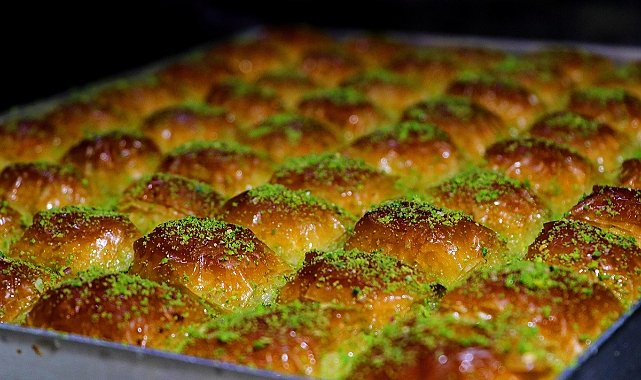 Ucuz baklavada ‘yer fıstığı' oyunu