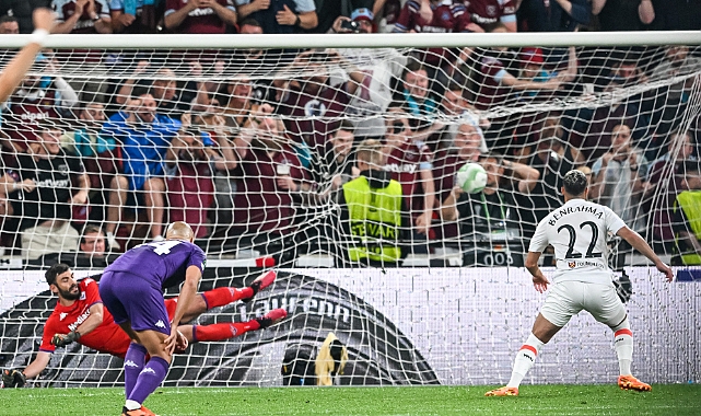 UEFA Avrupa Konferans Ligi şampiyonu West Ham United