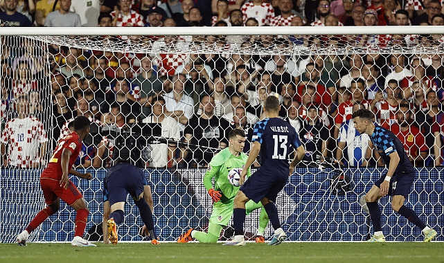 UEFA Uluslar Ligi'nde şampiyon İspanya
