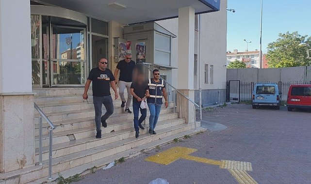 2 yıldır firari olarak aranan şahıs iş yerinde yakalandı