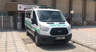 3’üncü kattan düşen 4 yaşındaki çocuk hayatını kaybetti