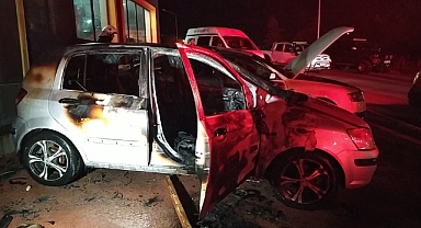 Kundaklanan araç küle döndü