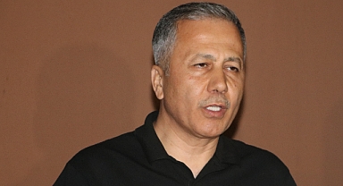 Bakan Yerlikaya: “Yanan 7 evimiz var, dört araçta da hasar var”