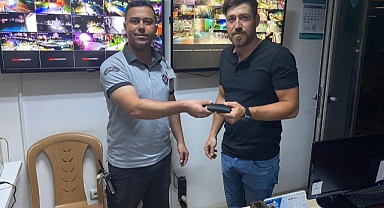 Binlerce lira ve değerli eşyalar sahiplerine teslim edildi