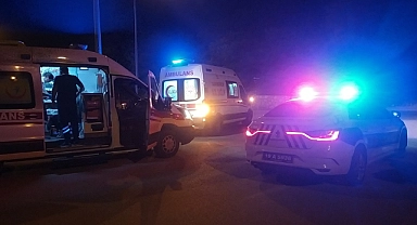Çorum'da otomobiller çarpıştı: 2 yaralı