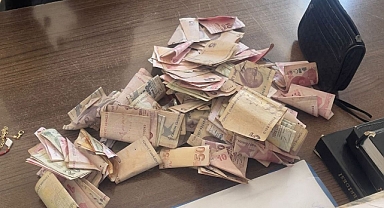 Dilenirken yakalandı, üzerinden bin 640 TL çıktı