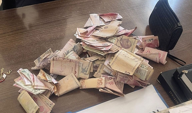 Dilenirken yakalandı, üzerinden bin 640 TL çıktı