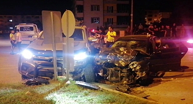 Düğün konvoyunda trafik kazası: 7 yaralı