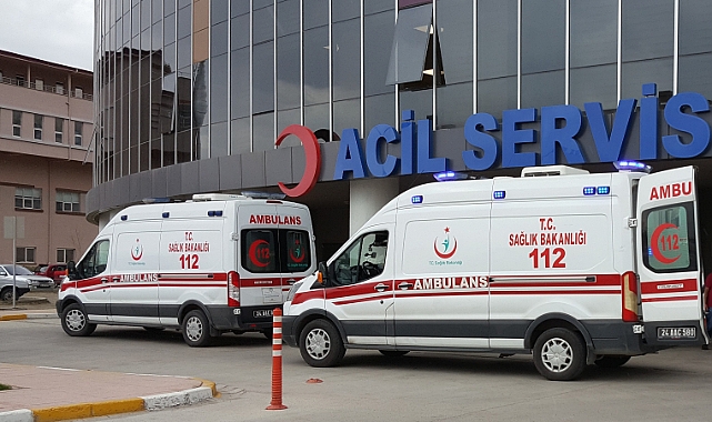 Erzincan’da trafik kazası: 11 yaralı
