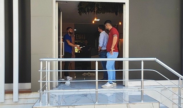 Güzellik merkezine silahlı saldırı: 4 yaralı