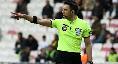 Hakem Arda Kardeşler'e UEFA'dan görev