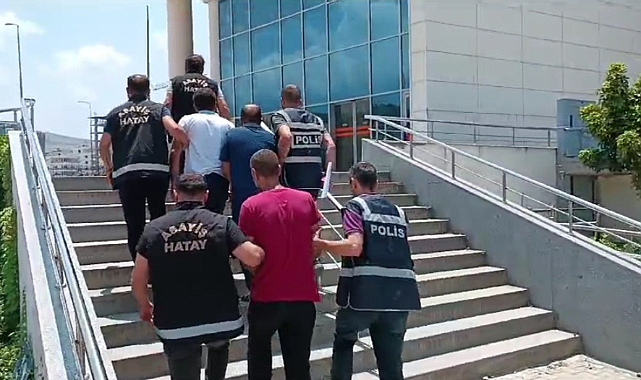 Hatay’da hırsızlık şüphelisi 3 kişi yakalandı