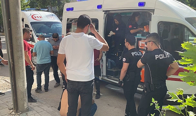 Hırsız ev sahiplerine bıçakla saldırdı: 4 yaralı