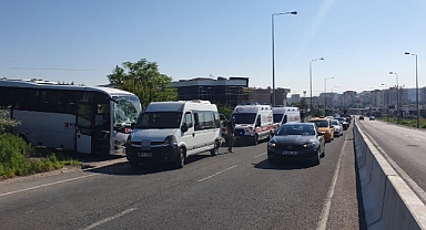 İşçi servisleri çarpıştı: 14 yaralı