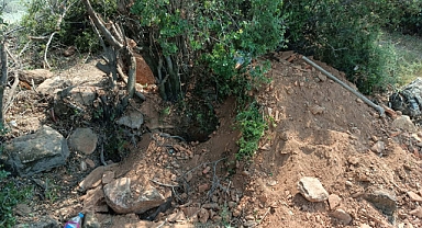 Kaçak kazı yaparken suçüstü yakalandılar