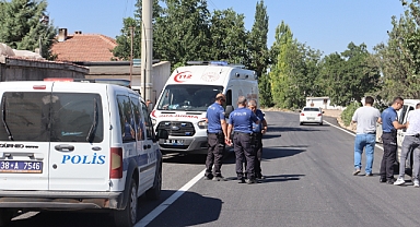 Kavga ettiği kardeşini vurdu