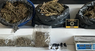 Kilogramlarca metamfetamin ele geçirildi: 1 gözaltı