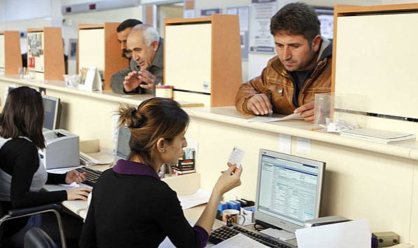 Memur ve emekli aylıklarını düzenleyen teklif kabul edildi