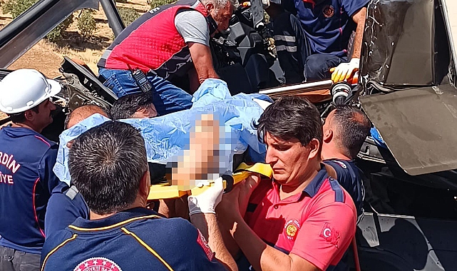 Nakliyat kamyonu hafriyat tırına çarptı: 1 ölü, 2 yaralı