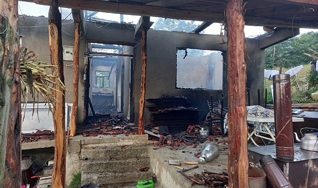 Önce öldürüldüler, sonrasında ise evleri yakıldı