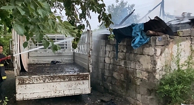 Osmaniye'de kullanılmayan kerpiç evde çıkan yangın korkuttu