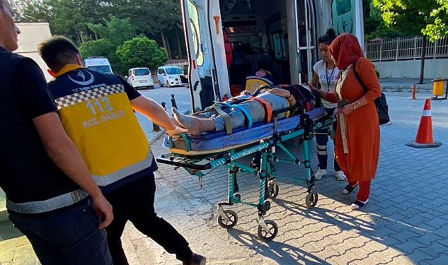 Otomobille elektrikli bisiklet çarpıştı: 1 yaralı