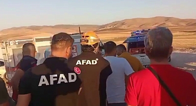 Siirt’te otomobil yolda çukura düştü: 1 ölü, 5 yaralı