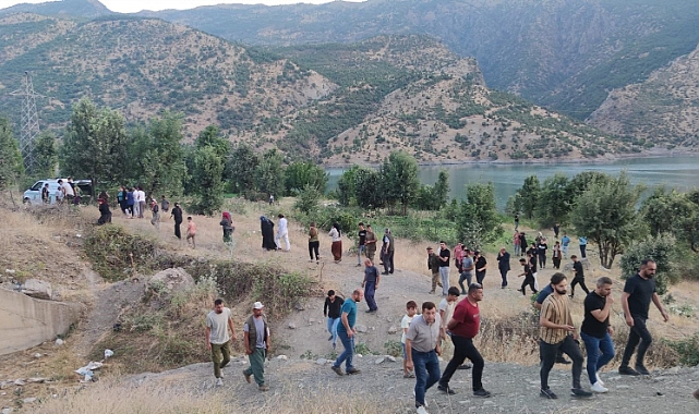 Şırnak’ta ağaca asılı ceset bulundu