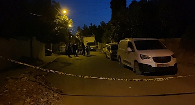 Sokak ortasında amcasını öldürdü, kayıplara karıştı